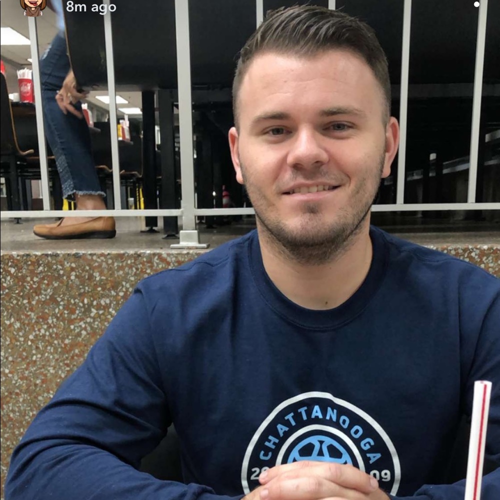 Meet your Posher, Troy